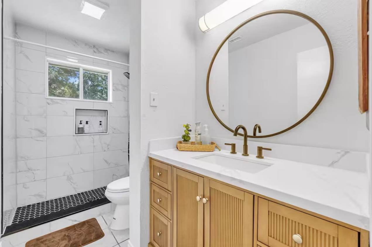 Room in 3 Bedroom Home at Wildwood Ridge