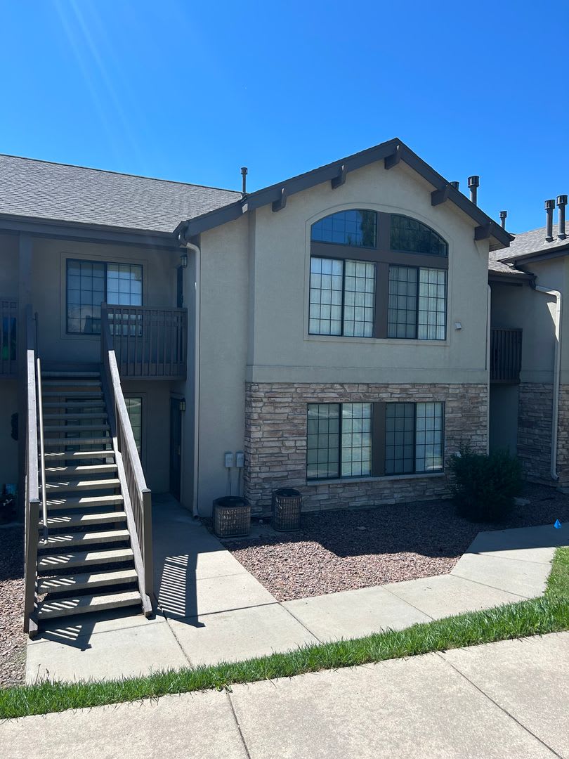 $1495/Mos 1 Bed 1 Bath Lower Level Condo in the Heart of Mountain Shadows