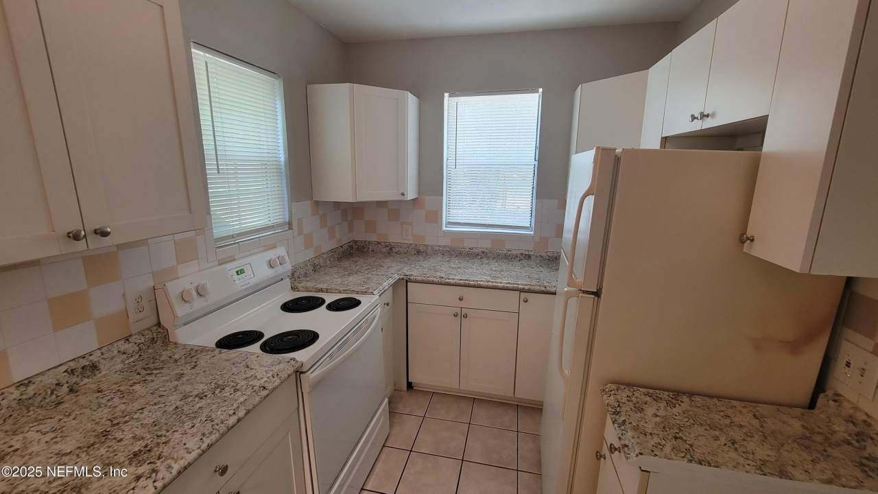 2514 WALNUT Street unit: 2518