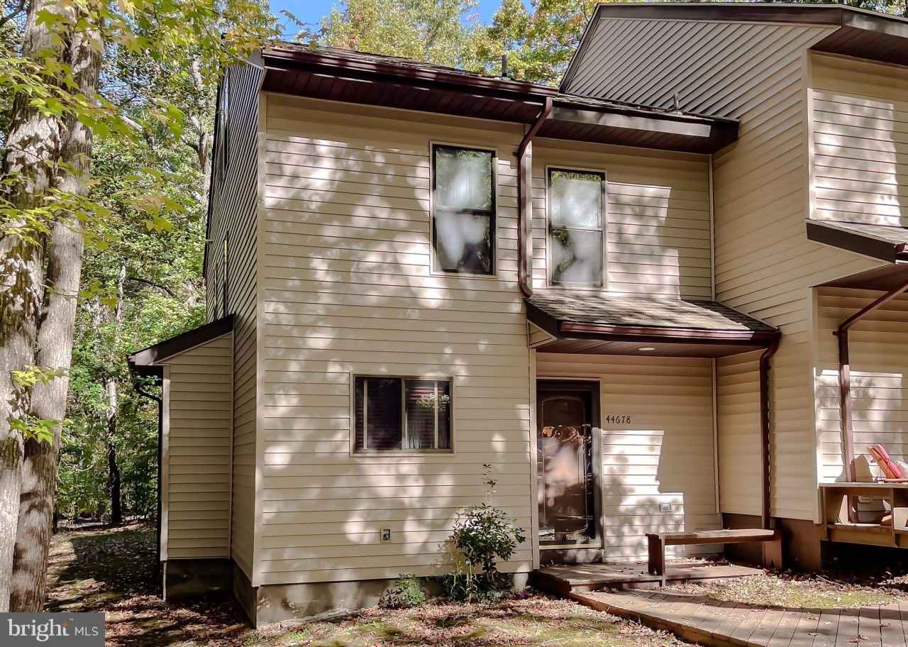 44678 WILLOW OAK Court