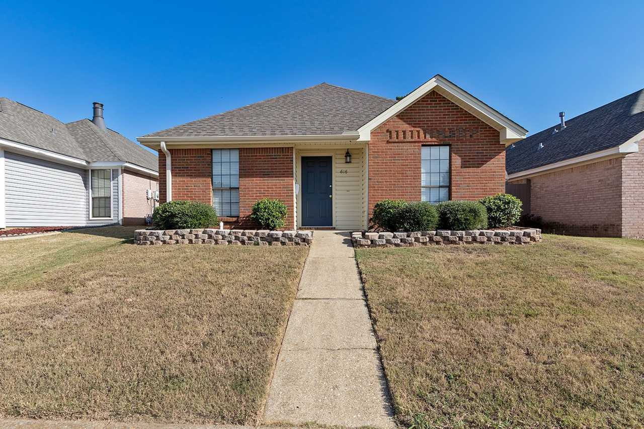 Prattville Rental available now!