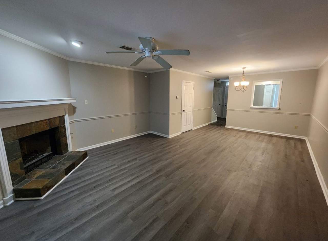 Welcome Home to 18 Towne Park Court #1 Little Rock - *$0 Deposit Option Available - Please read the full description.*