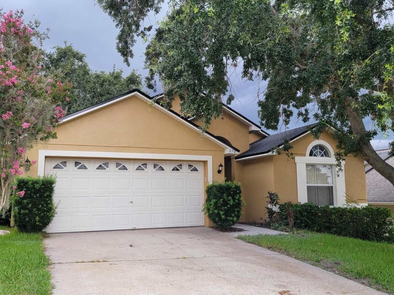 1172 GREENLEY AVENUE