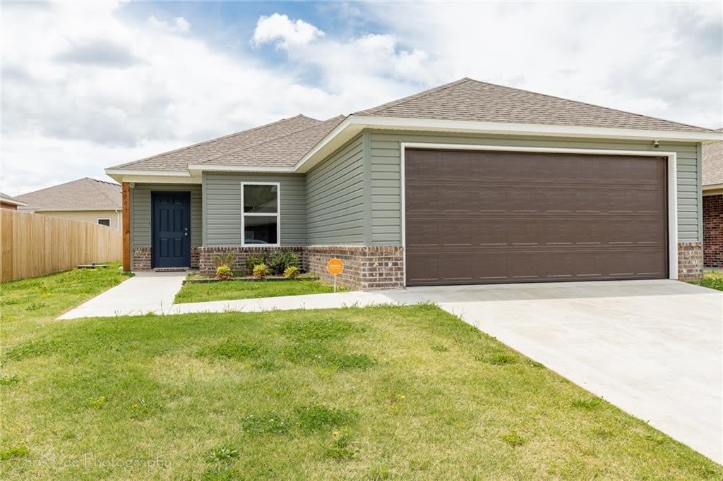 4703  W Hoover  LOOP