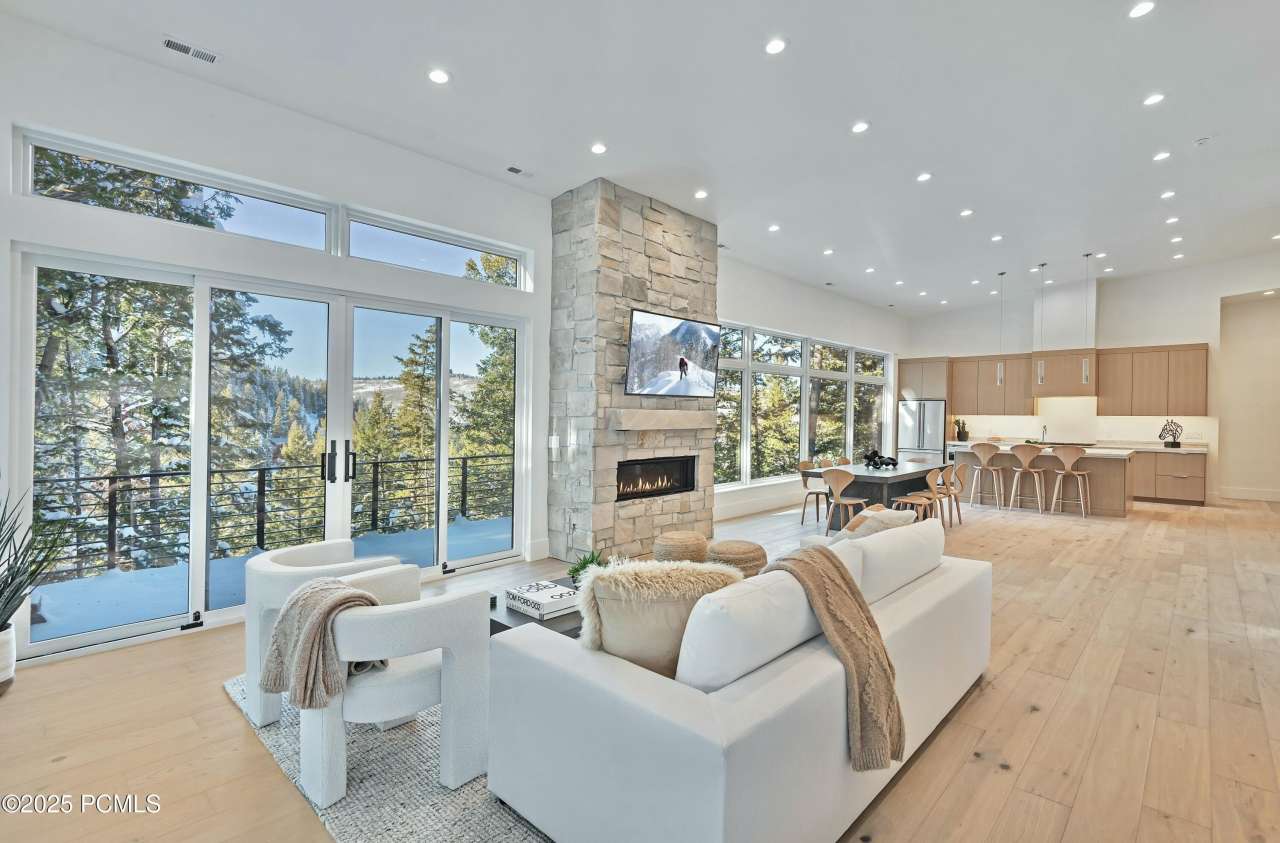 15 Matterhorn Circle