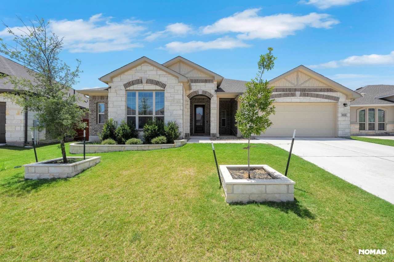 Stunning 4BR House in Leander