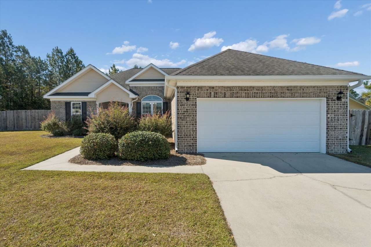 MOVE-IN READY! (Pet Friendly)