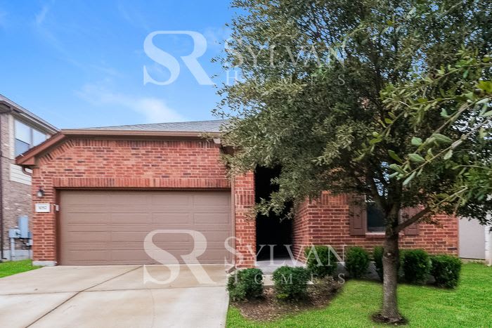 1052 Clove Hitch Drive