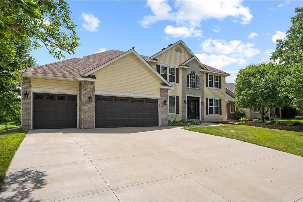 2972 Eagle Valley Drive