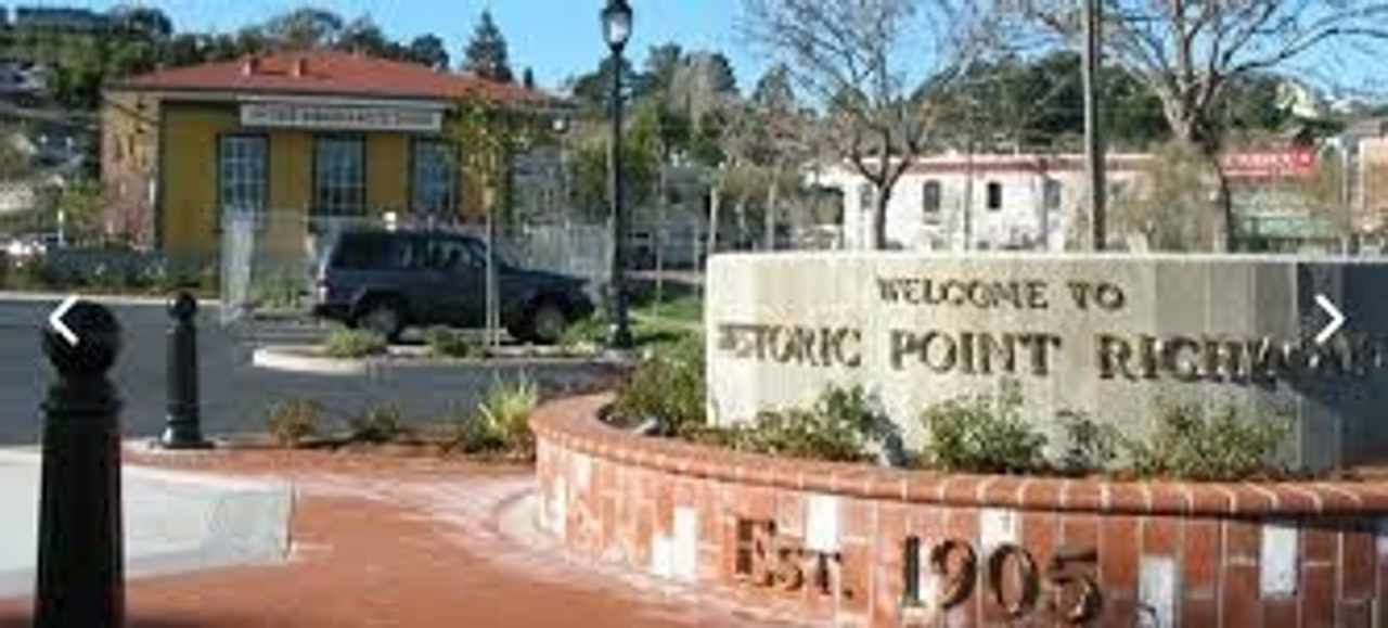 Washington Ave 212-218