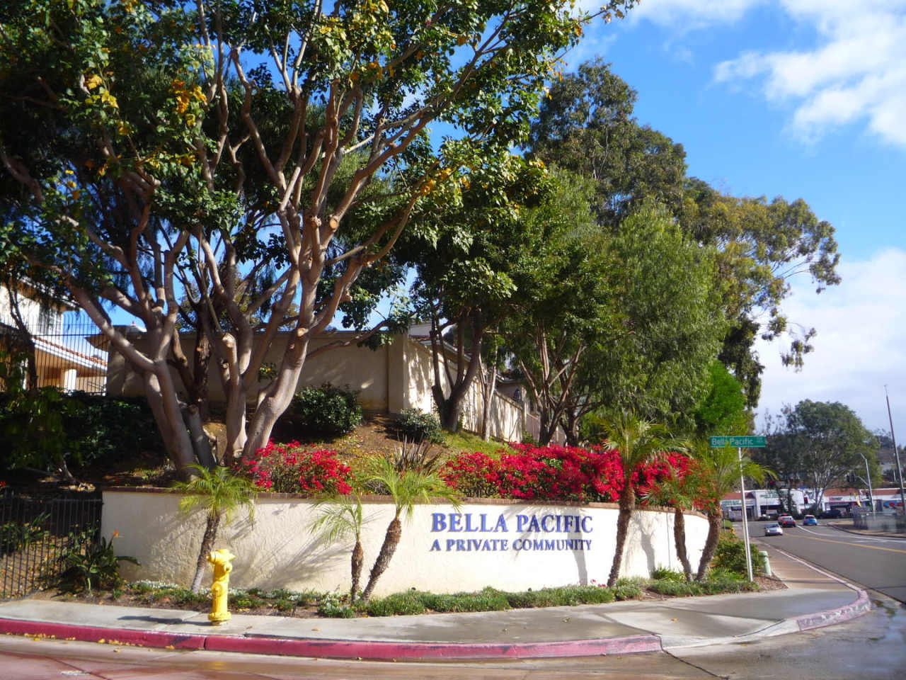 Beautiful 2 Bedroom 2-bathroom home in Pacific Beach - Bella Pacific