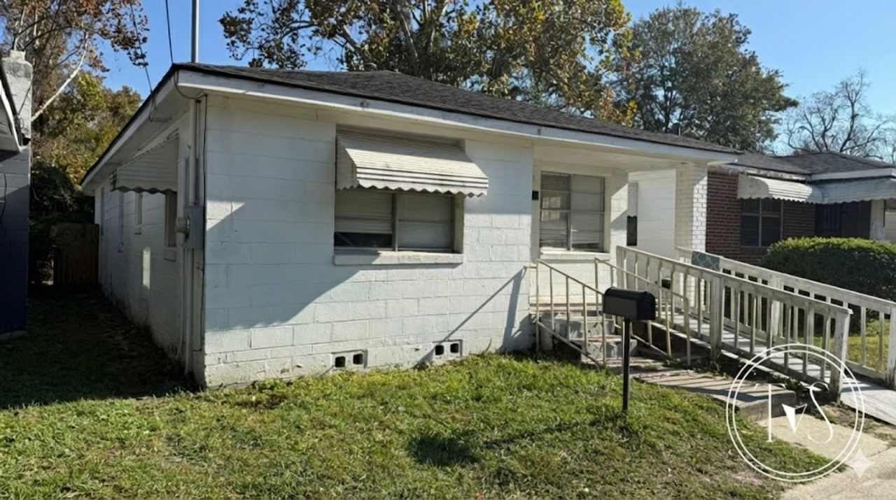 710 Fruit Street Savannah, GA