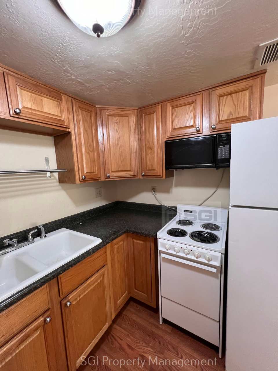 12221 W Bell Rd Unit 334