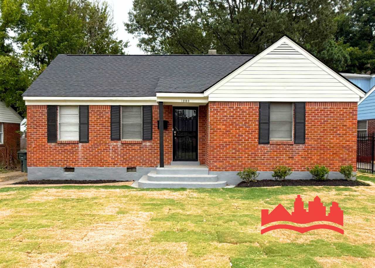 Welcome to 1080 Waring Rd!