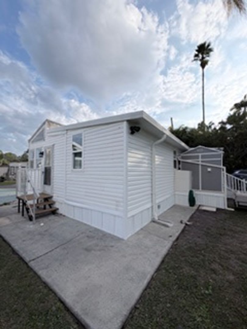 Renovated 2 bedroom 1 Bath For Rent in St Cloud