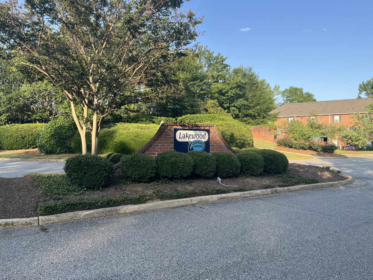 148 East University Drive