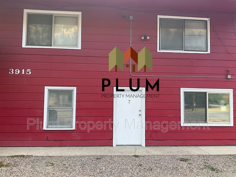 3915 Highway 200 East