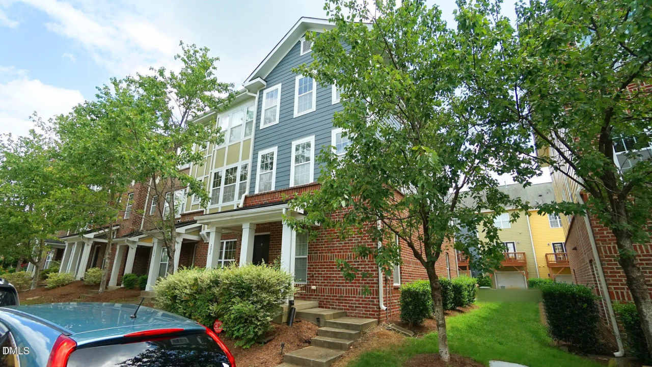 202 Dove Cottage Lane