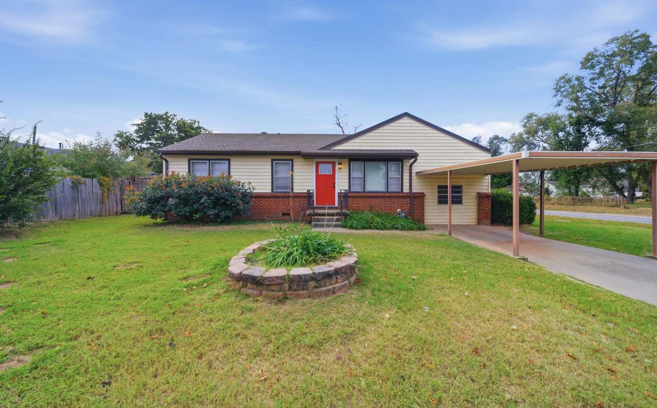 702 East Karma Avenue