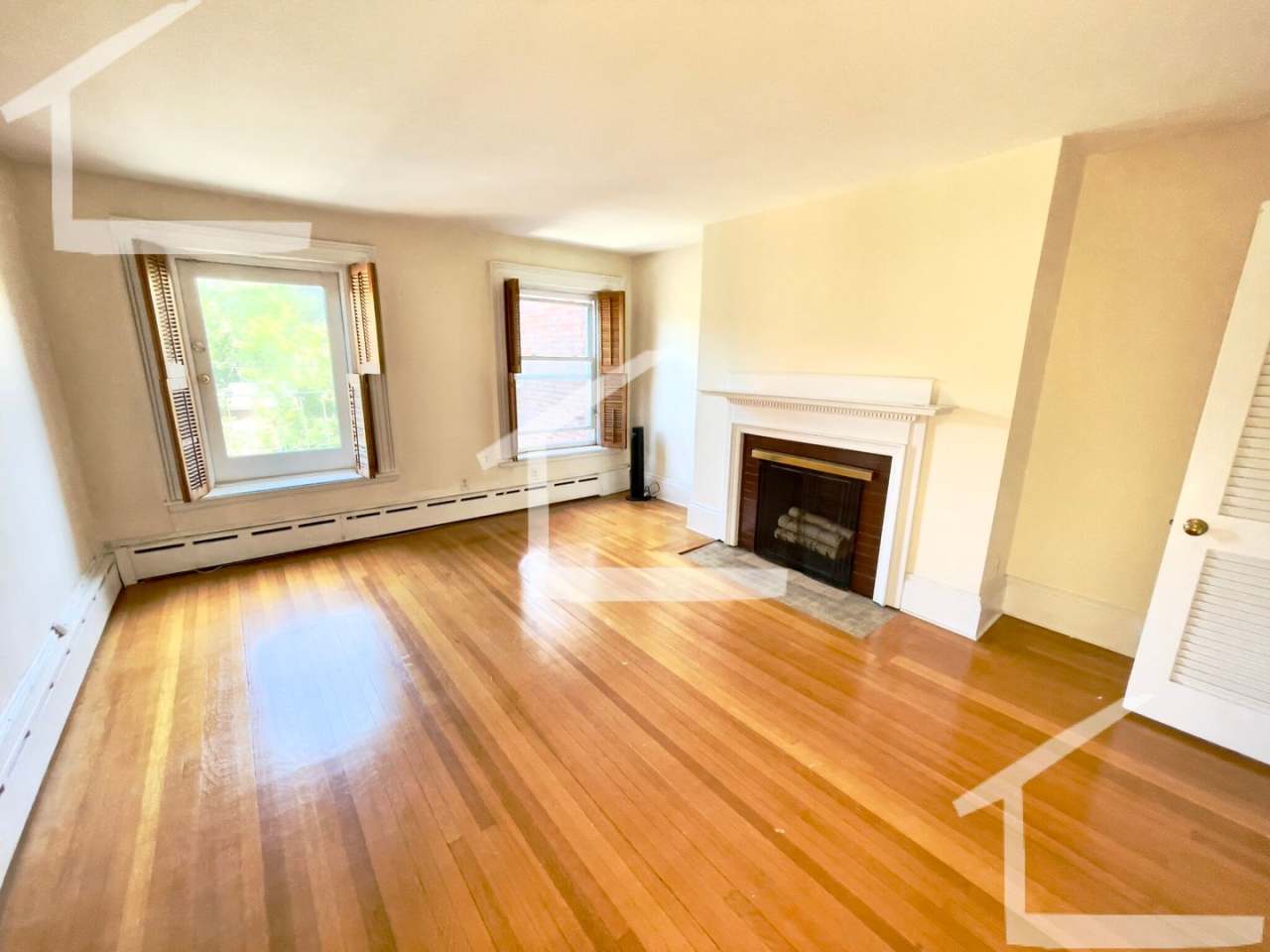 Gorgeous, Massive 2k Sq. Ft. Apt with Heat  Hot Water Included on Desirable Beacon Street. 2 Parking Spots Included
