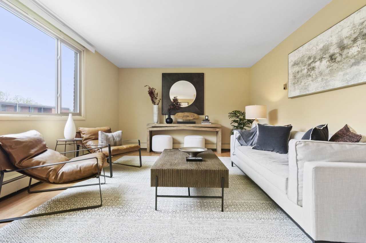 Luxury Style Apartments Tucket in Quiet Residential Neighborhood Minutes from Downtown