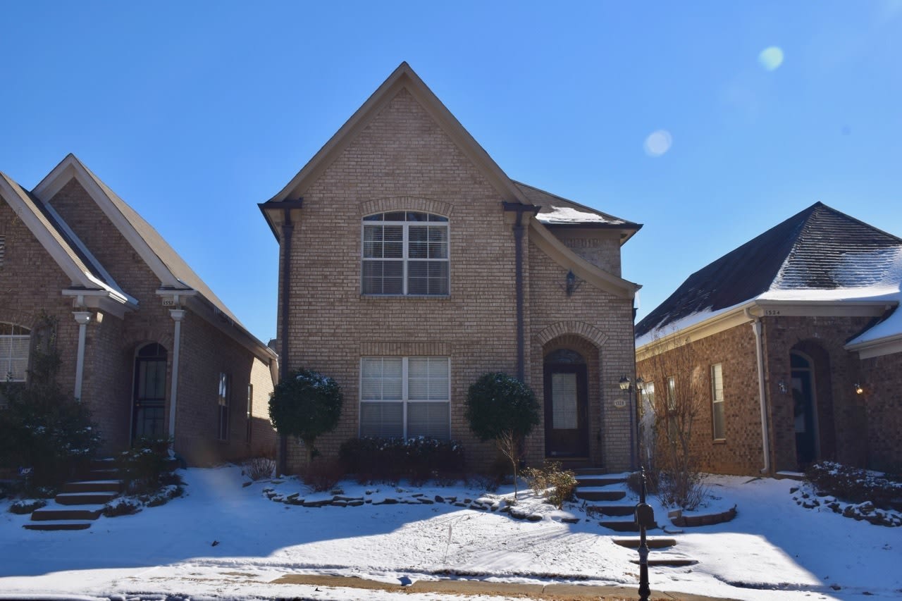 4 Bedroom, 2.5 Bathroom near Appling and Dexter