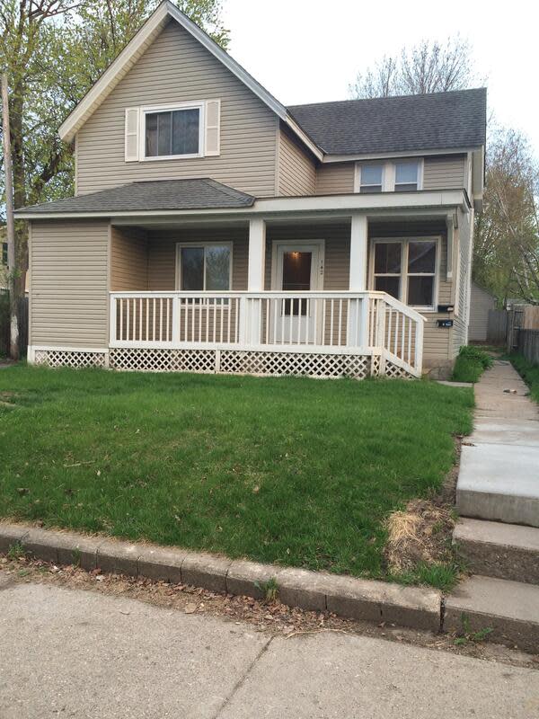 142 Baker Street West - 1