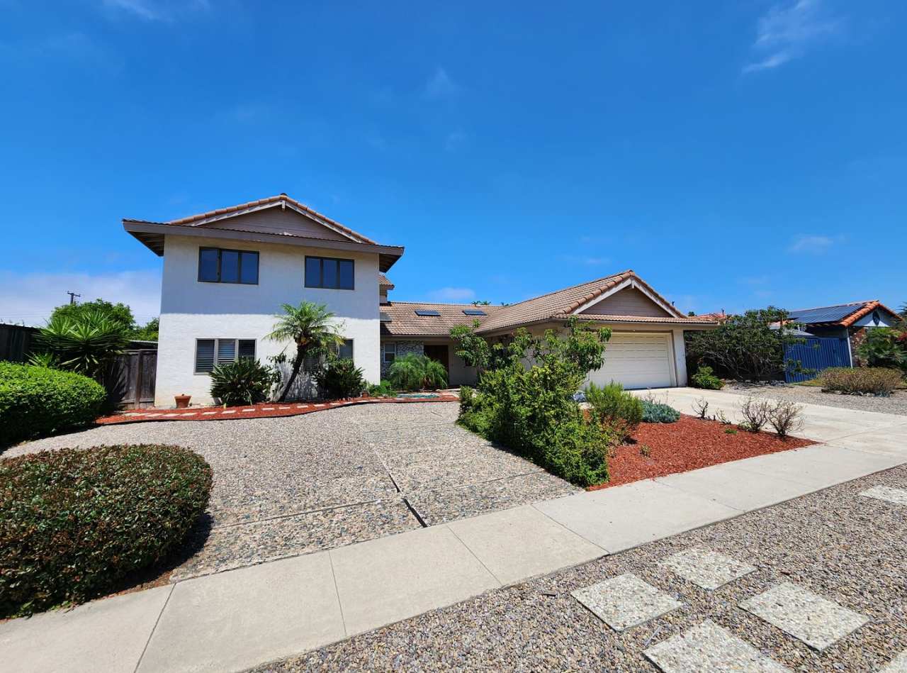 University City - Two Story House - Two Car Garage - 2589 S.F. - 4+ Bedrooms, 2.5 Baths