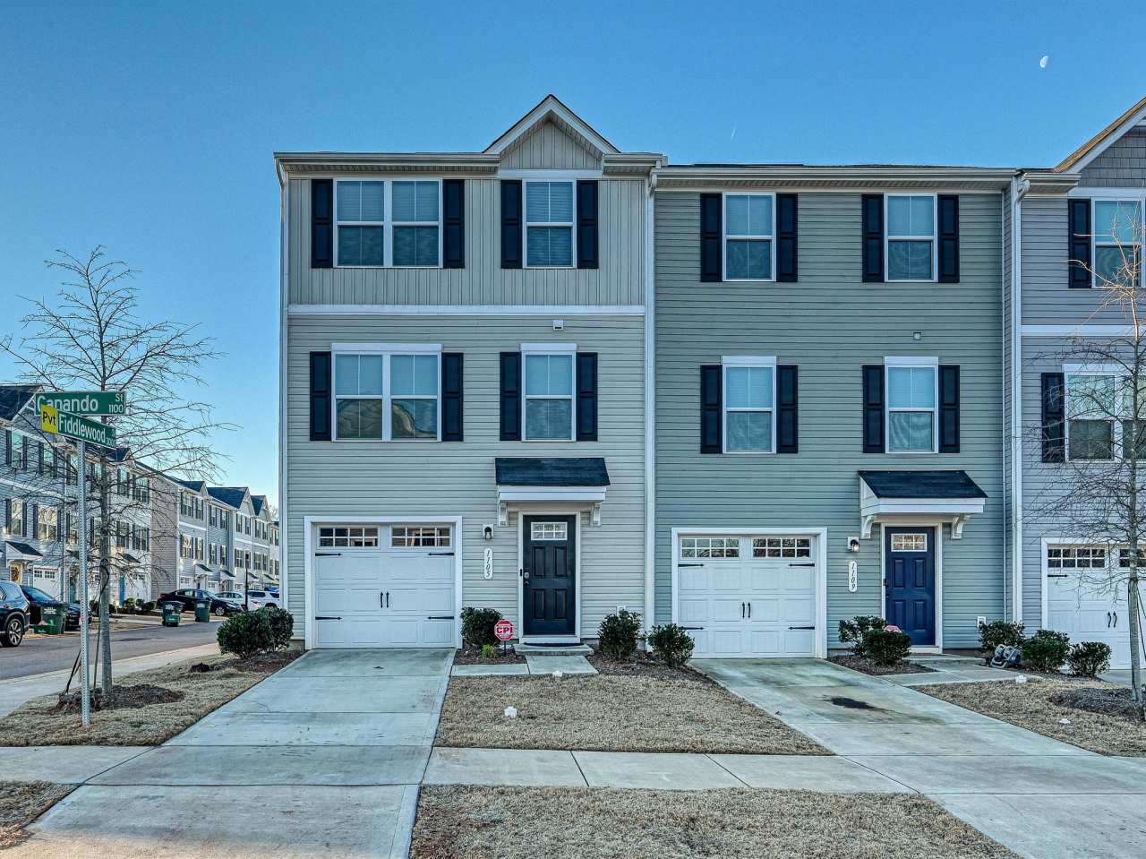 1105 Canando Street - 1