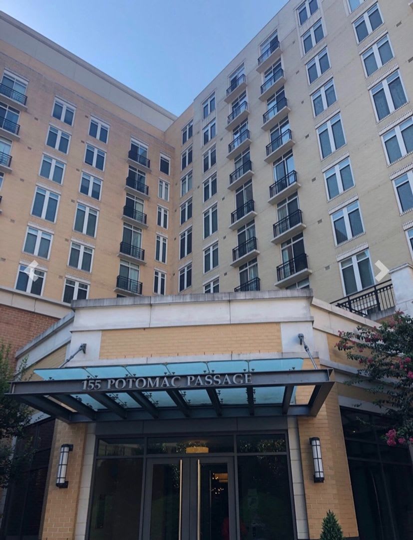 Luxury Condo in National Harbor