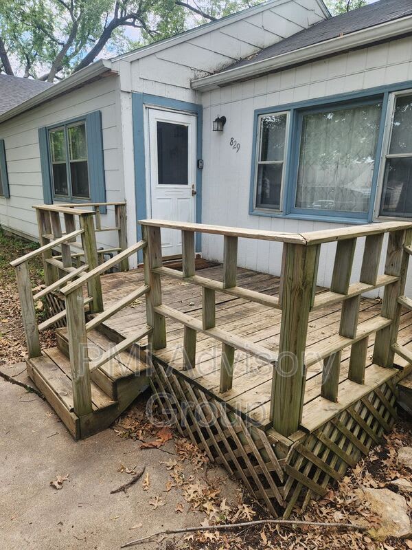 829 SW Cambridge Ave