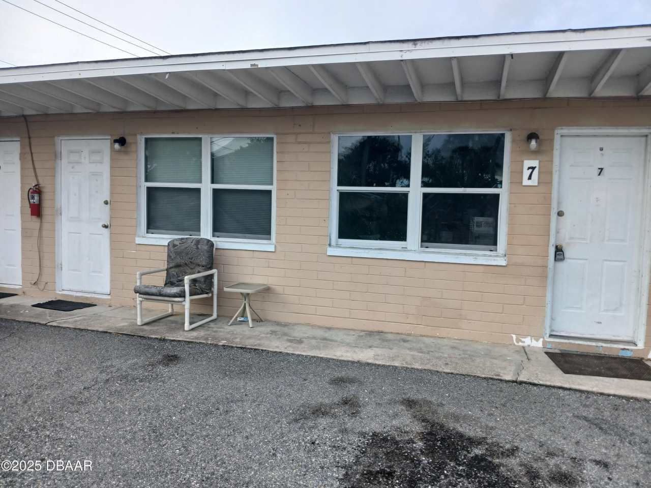 703 S Ridgewood Avenue