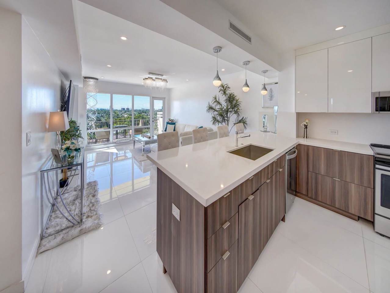 2500 East Las Olas Boulevard
