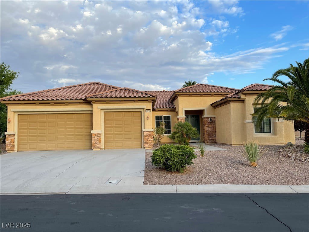 2049 Powder Springs Street