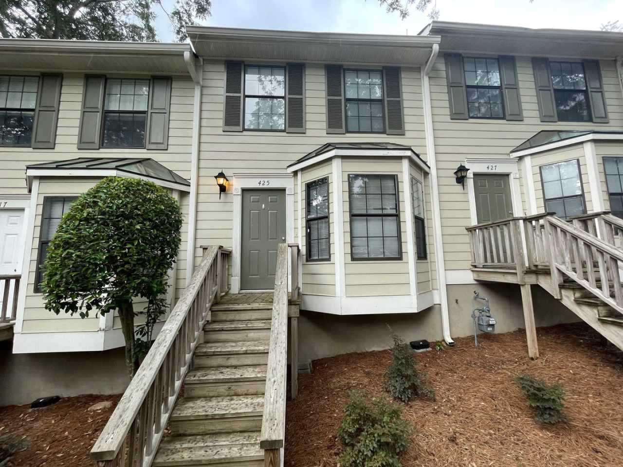 PRE-LEASING FOR AUGUST 2026!