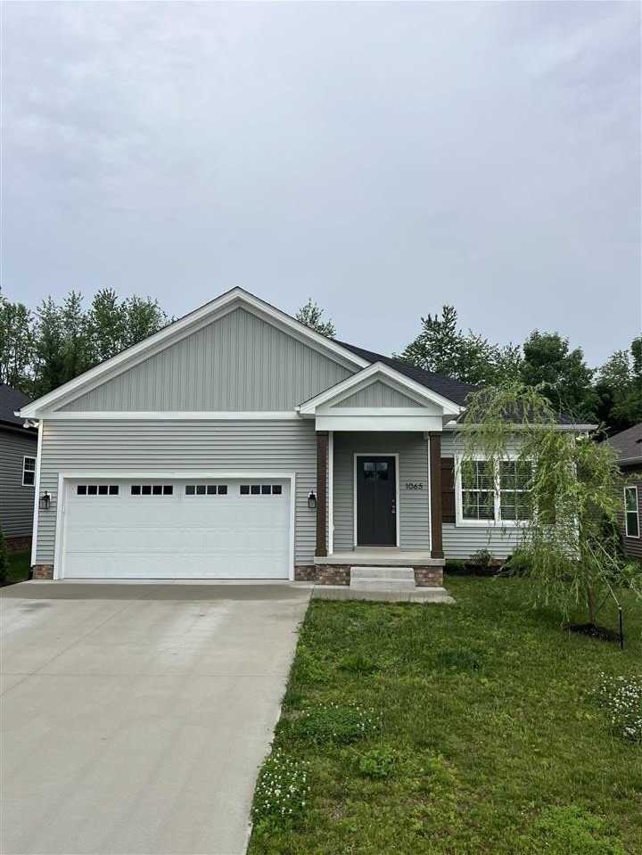 1065 County House Lane