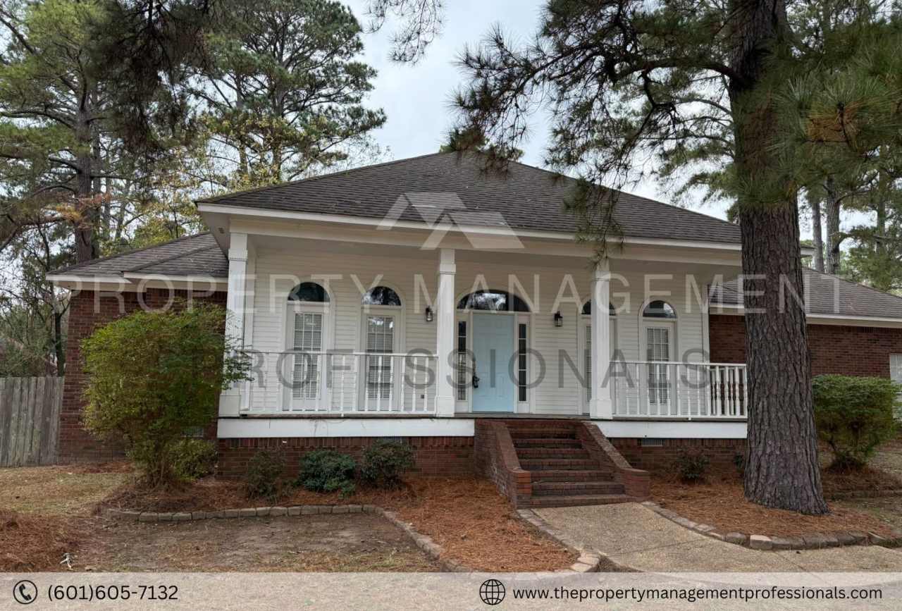 Renovated beauty near the country club and golf course!