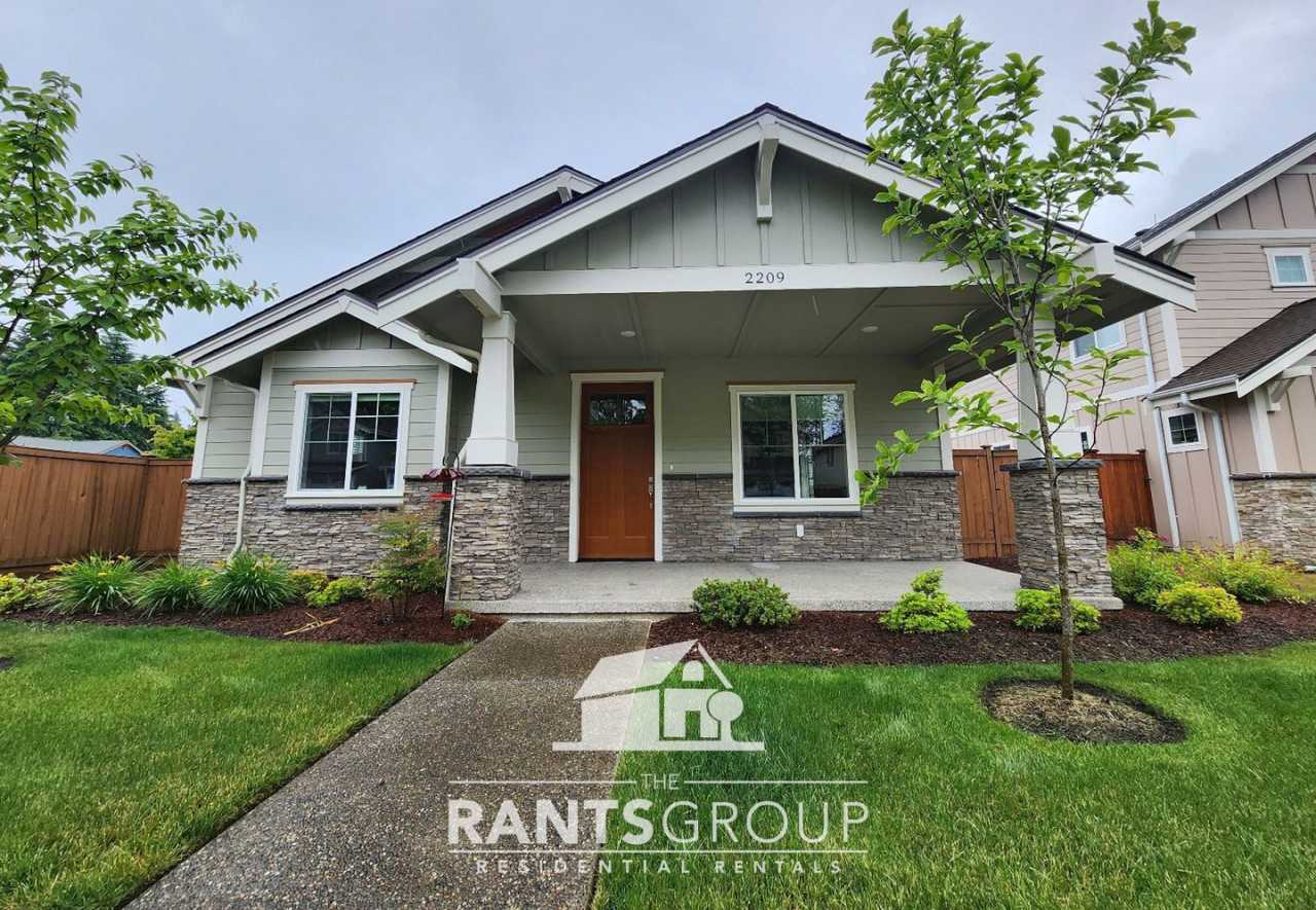 Single-Story 1,915 sq. ft. Home with 2-Car Garage
