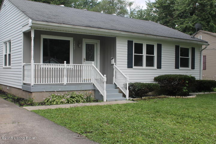 Beautiful 3 Bedroom 1 Bathroom Home Located In Valley Station