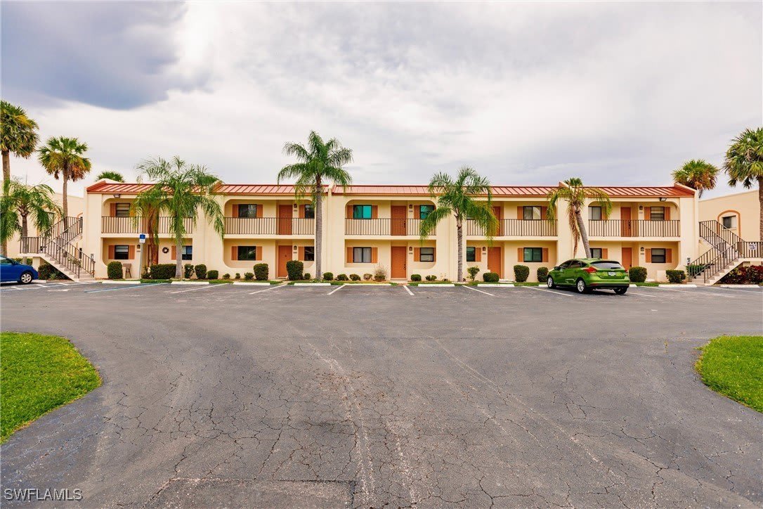 16361 Dublin Circle unit: 102