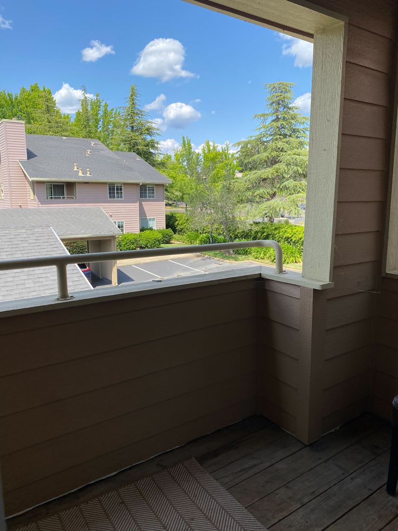 Charming 3-Bedroom Condo with Modern Comforts  Prime Location Near American River Parkway!