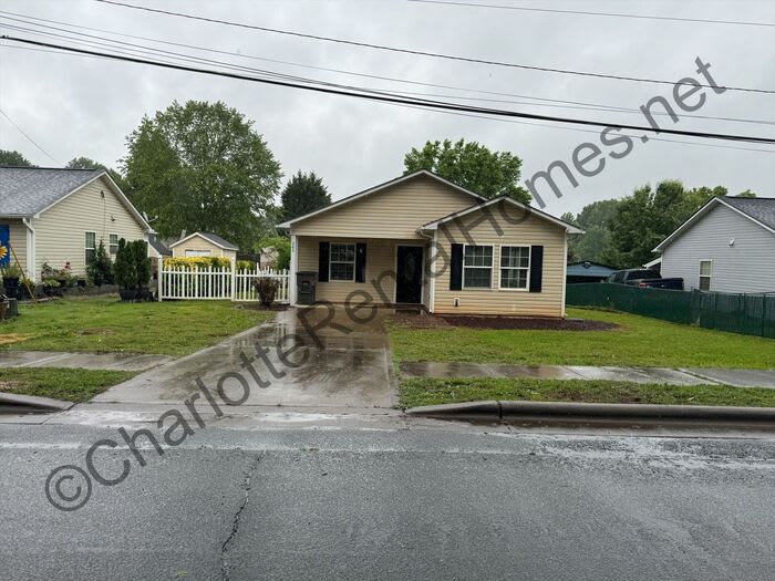 245 Evans Street Northwest