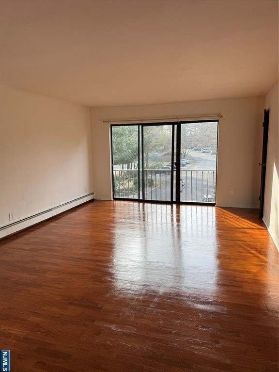232 Collignon Way 1B