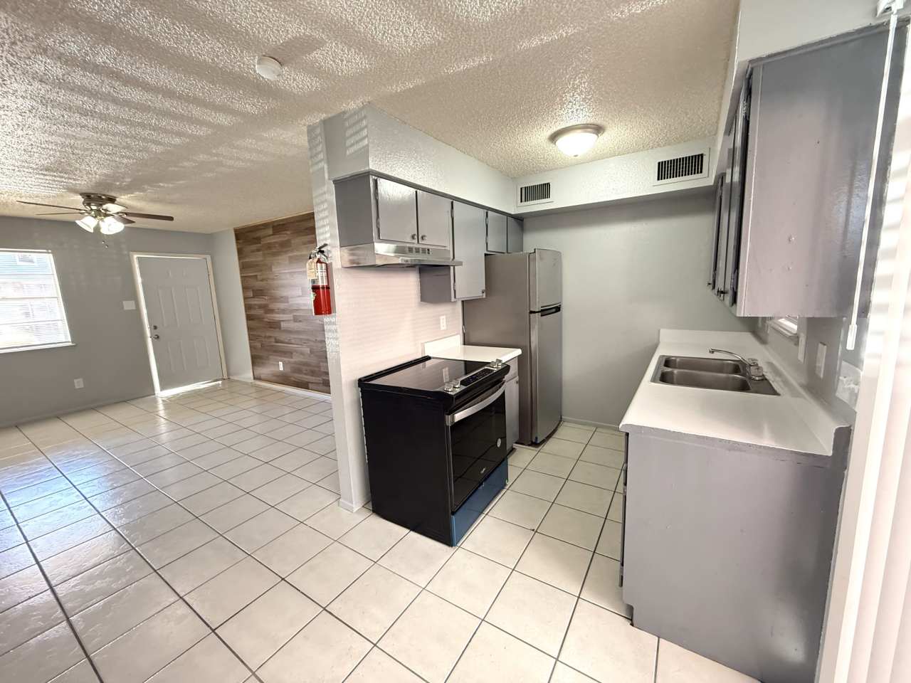 4717 NTH 11TH ST-U39