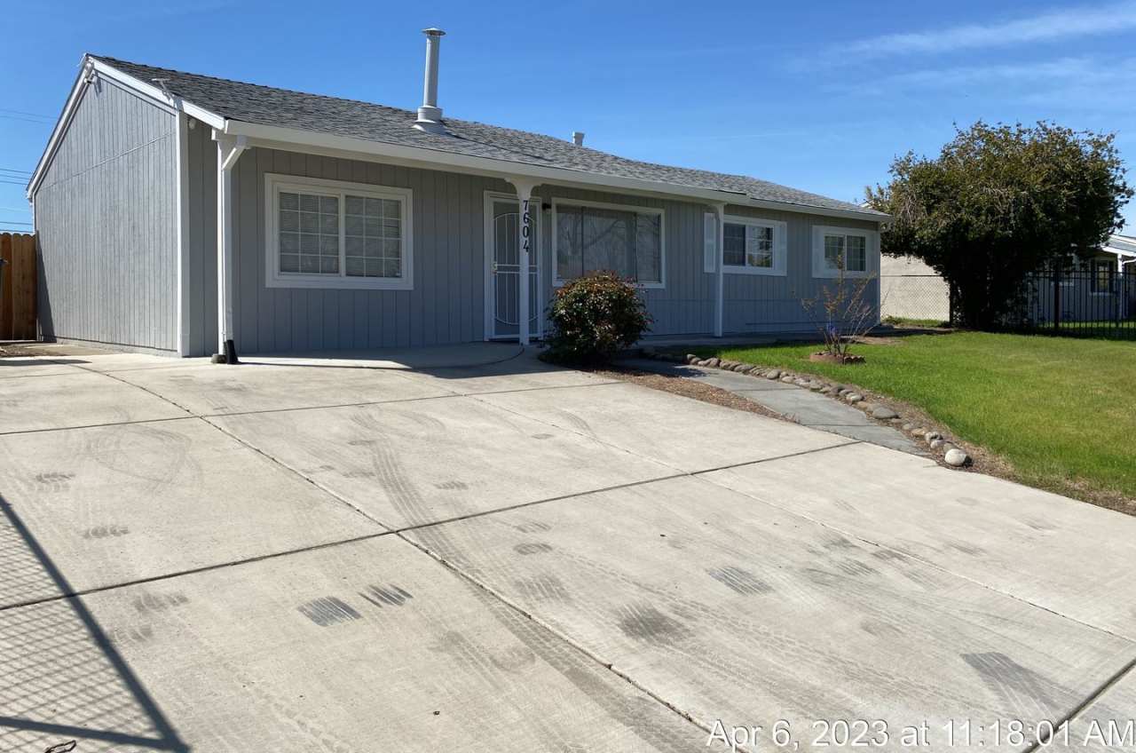 Cozy Home on a Huge Lot