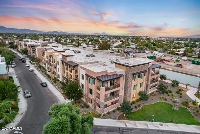 4803 N Woodmere Fairway -- unit: 1011