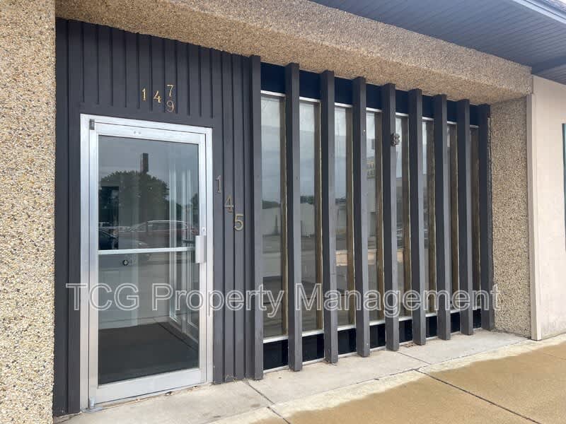 145 East Walnut Street