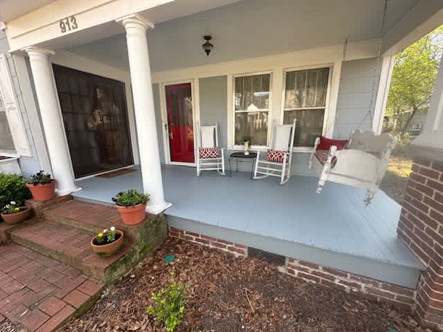 913 High Street Southwest