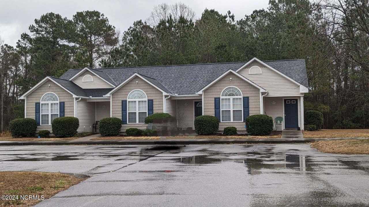 3918 Elizabeth Avenue