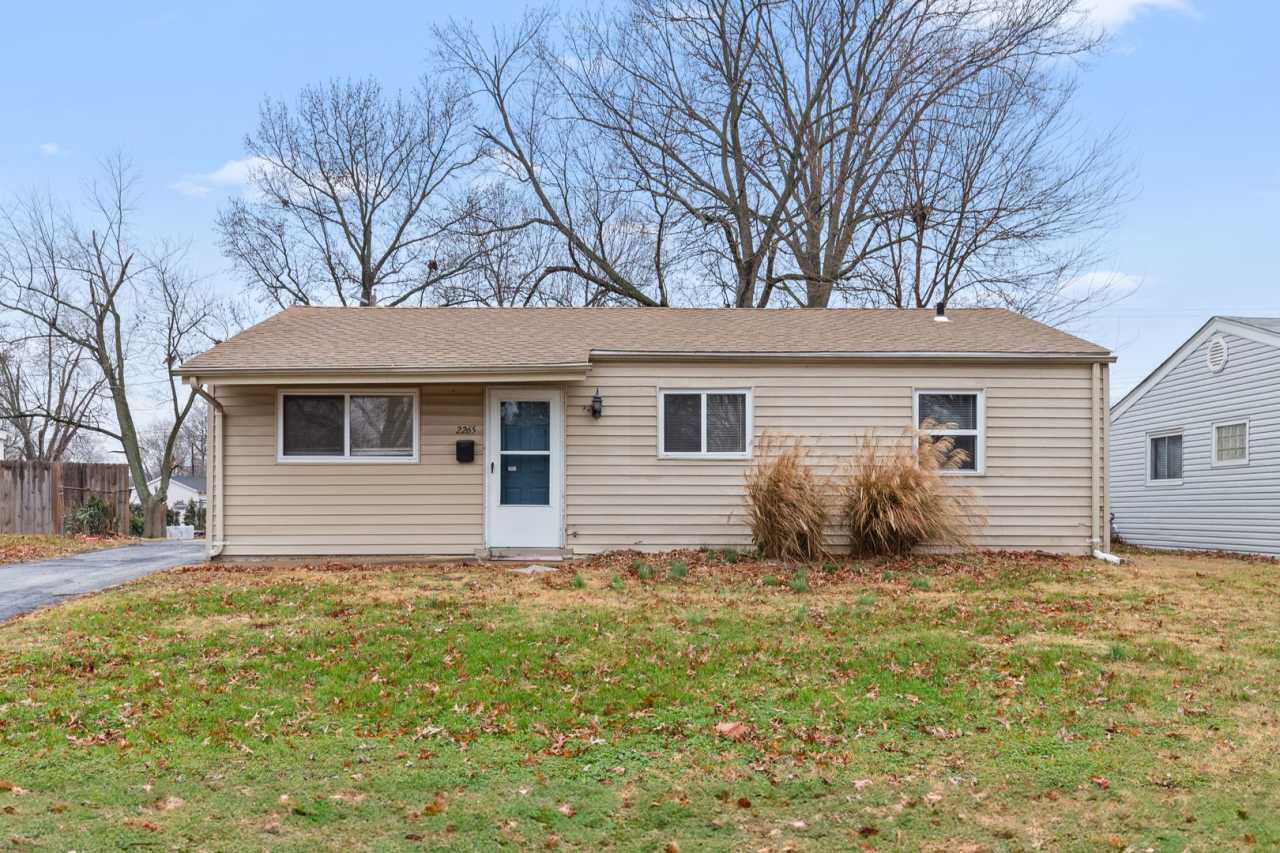 Cute Florissant Rental- MOVE IN READY!